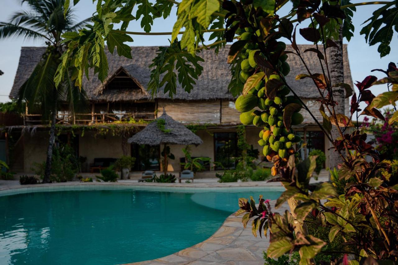The Garden Hotel Paje Exterior photo