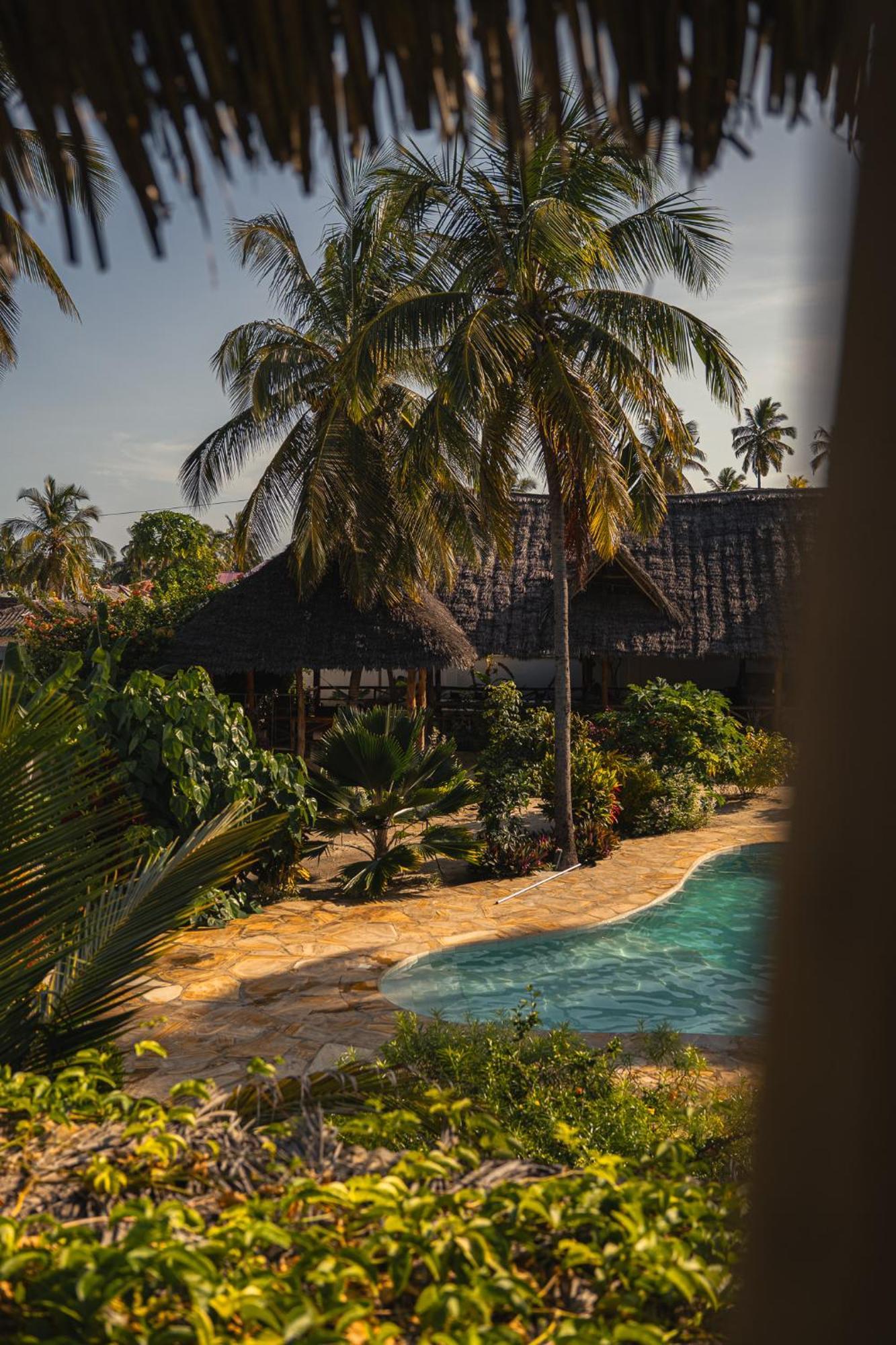 The Garden Hotel Paje Exterior photo