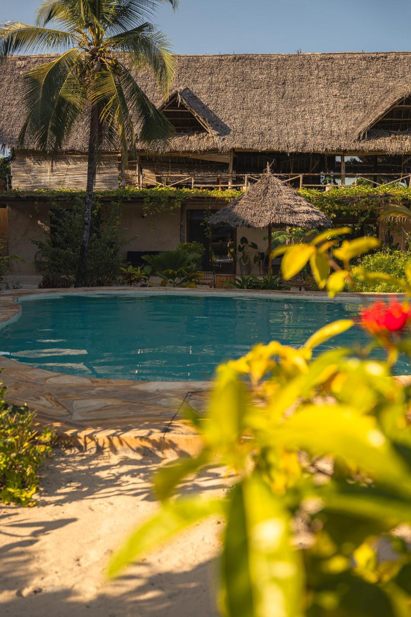 The Garden Hotel Paje Exterior photo