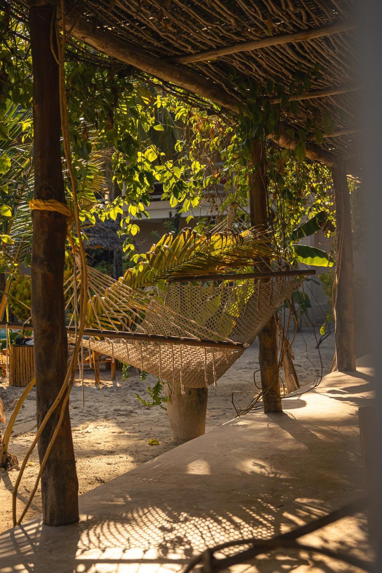 The Garden Hotel Paje Exterior photo