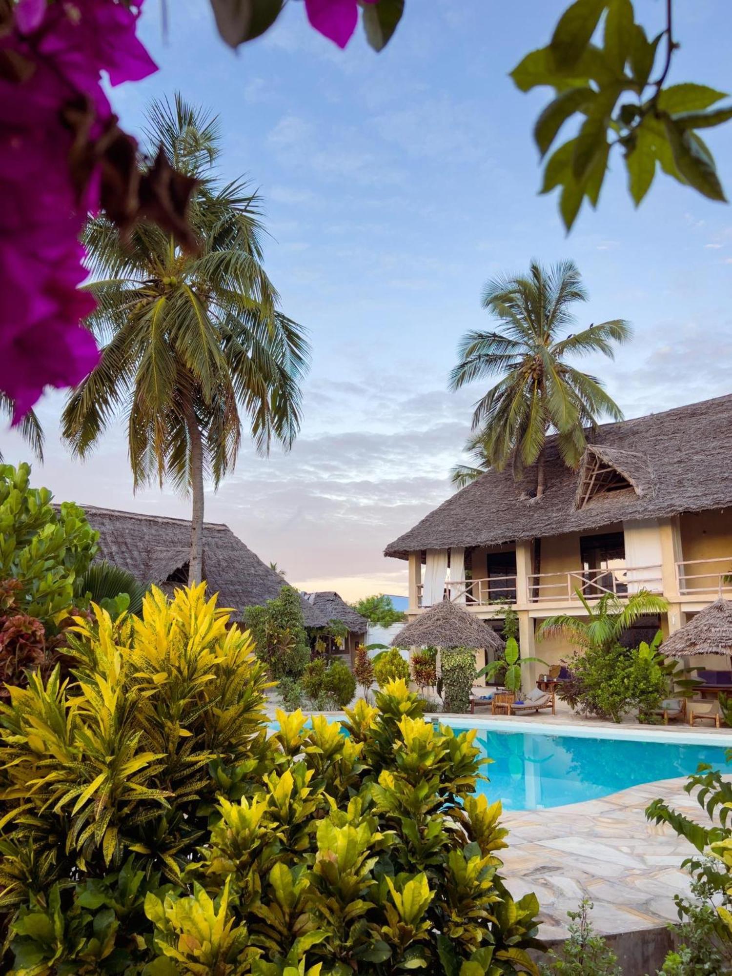 The Garden Hotel Paje Exterior photo